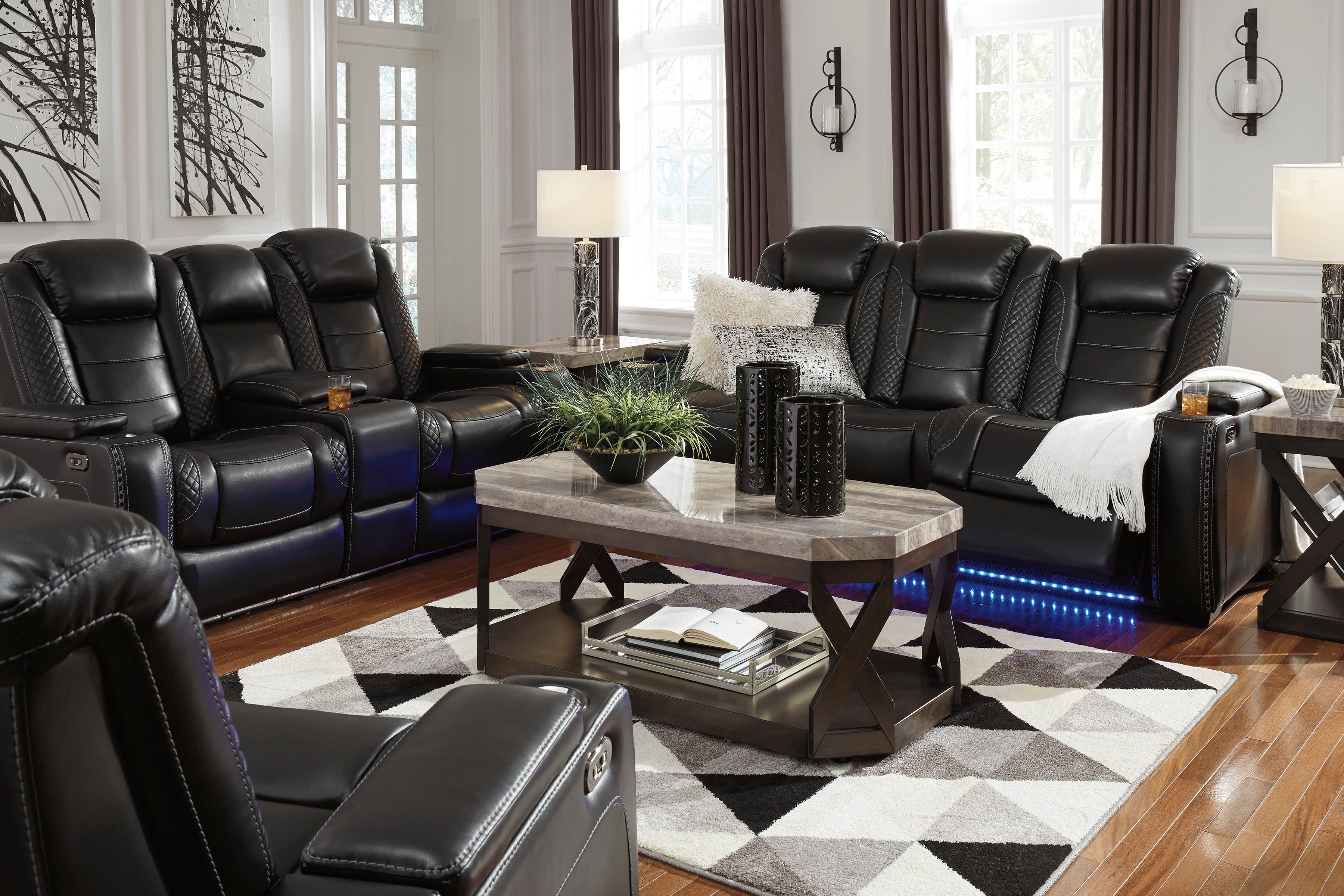 Reclining Sofas & Loveseats